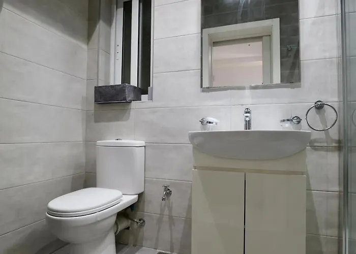 Valletta View 2br With Terrace * 그지라