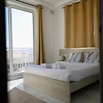 Valletta View 2br With Terrace