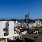 Valletta View 2br With Terrace Διαμέρισμα