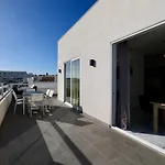 Valletta View 2br With Terrace Apartment *