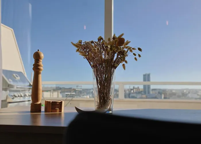 Valletta View 2br With Terrace * Gzira