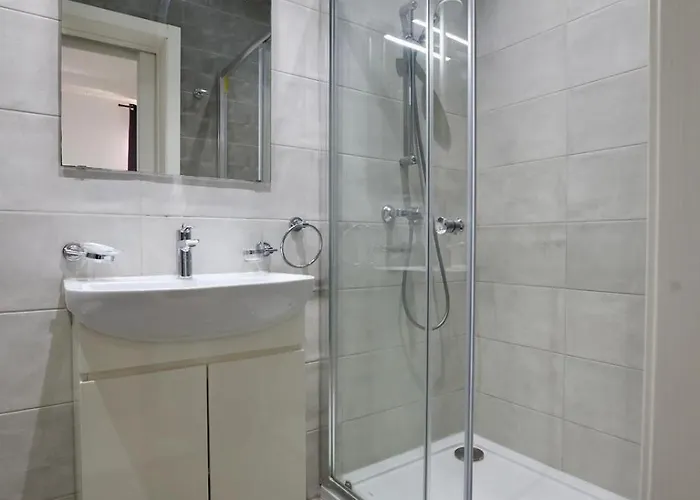 Valletta View 2br With Terrace * Gzira